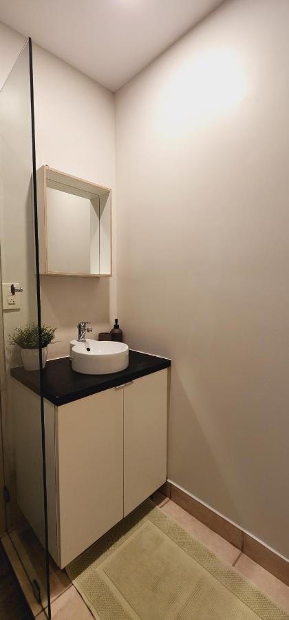 Private Aparment Studio In The Hard Of Miami Unit # 6 Opa-locka Exterior photo