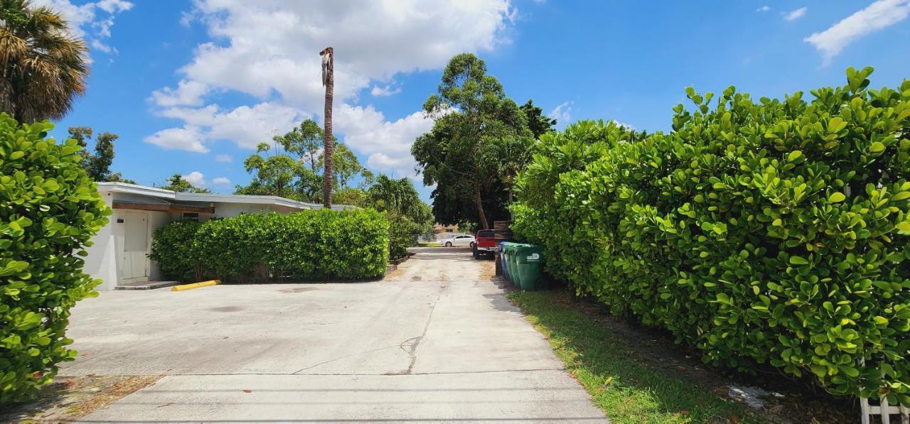 Private Aparment Studio In The Hard Of Miami Unit # 6 Opa-locka Exterior photo